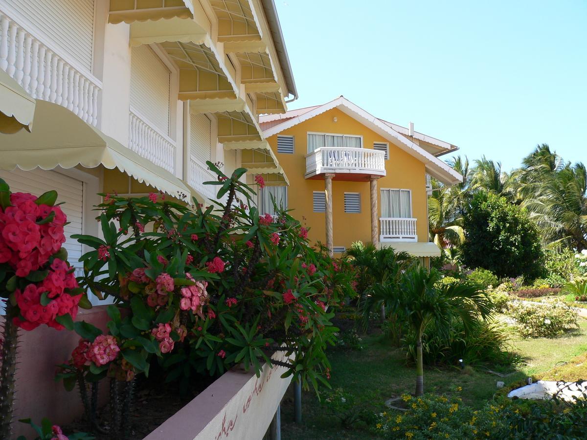 Appart' Hotel Montjoyeux Les Vagues Cayenne Buitenkant foto